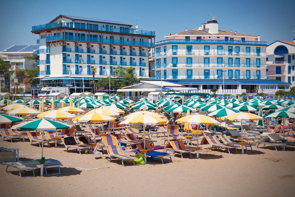 Hotel Playa e Mare Nostrum Caorle Exterior foto
