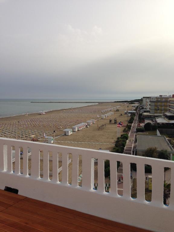 Hotel Playa e Mare Nostrum Caorle Exterior foto