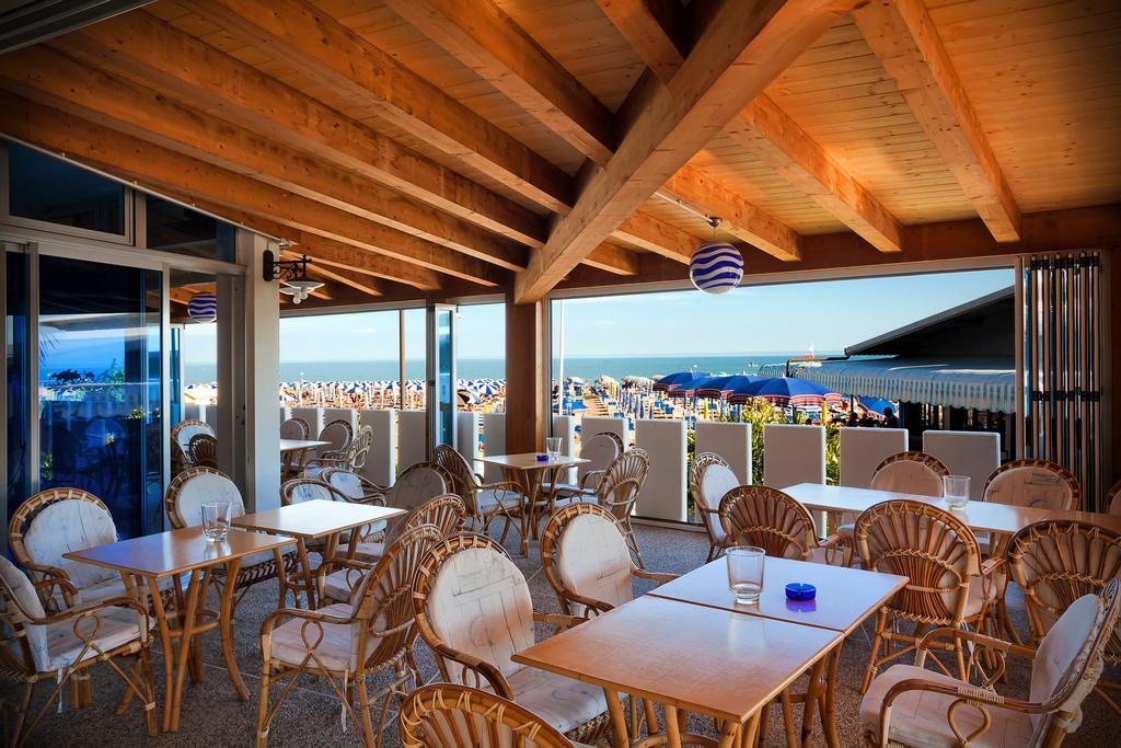 Hotel Playa e Mare Nostrum Caorle Exterior foto